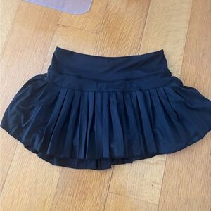 Black goldhinge skirt